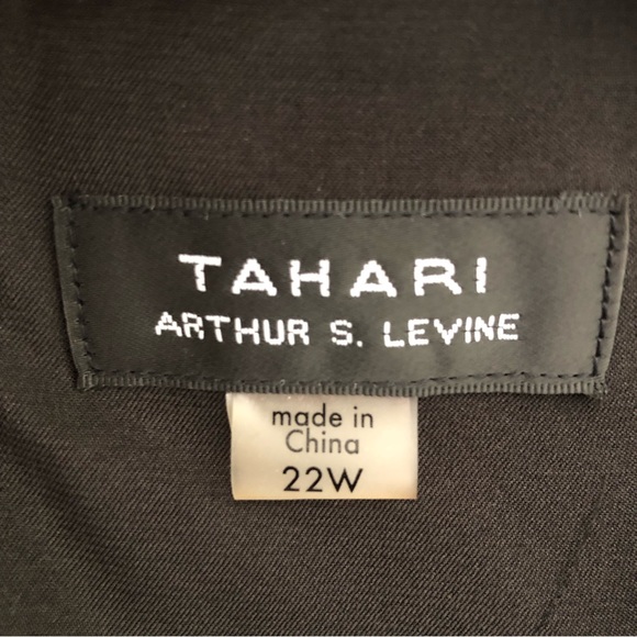 Tahari Arthur S. Levine Faille and Metallic Floral Fit-And-Flare Dress 22W NWT - Picture 11 of 14